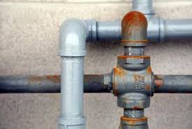 Where to use black pipe and galvanized pipe